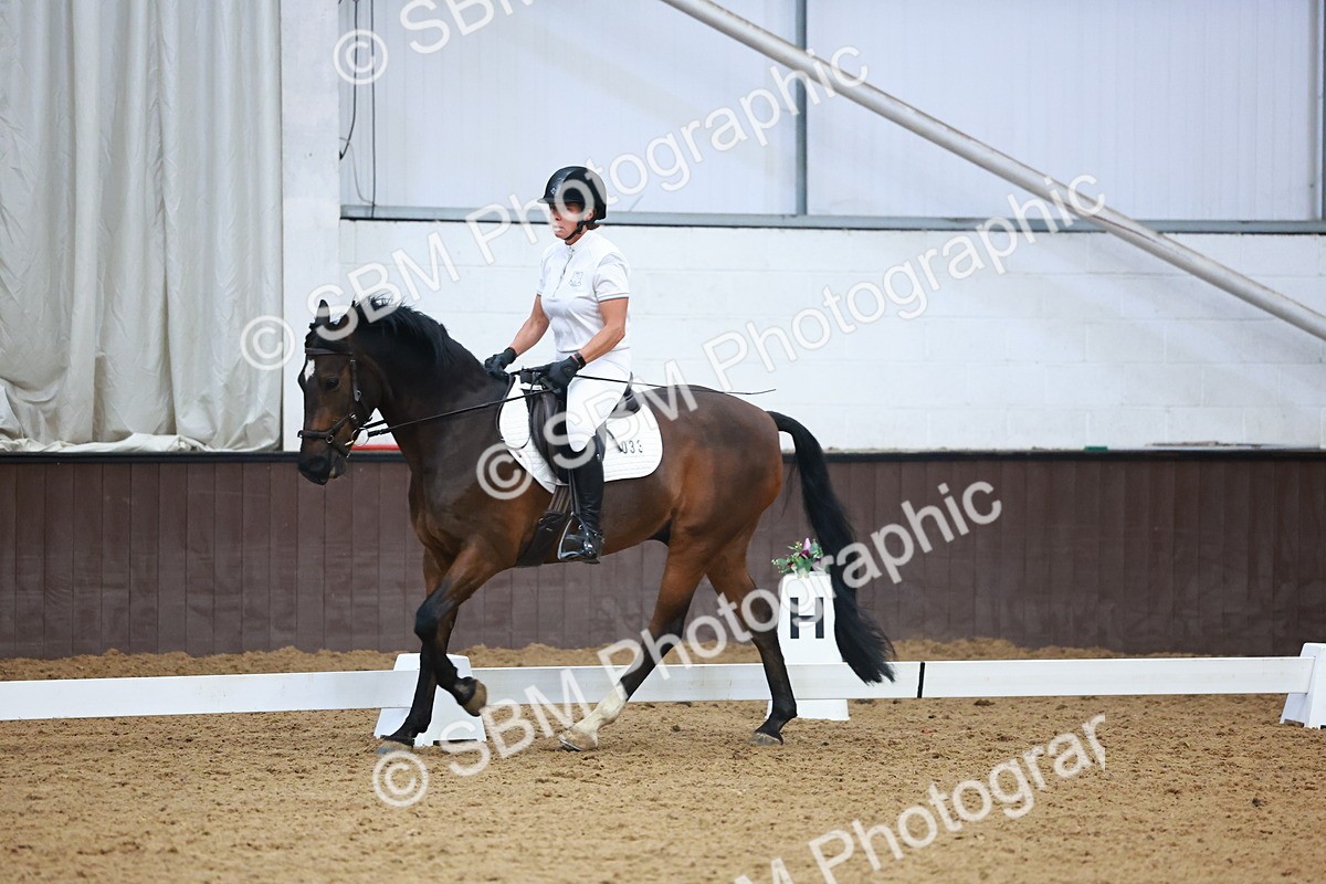 0B8A9100 - Class 6 - Novice 3