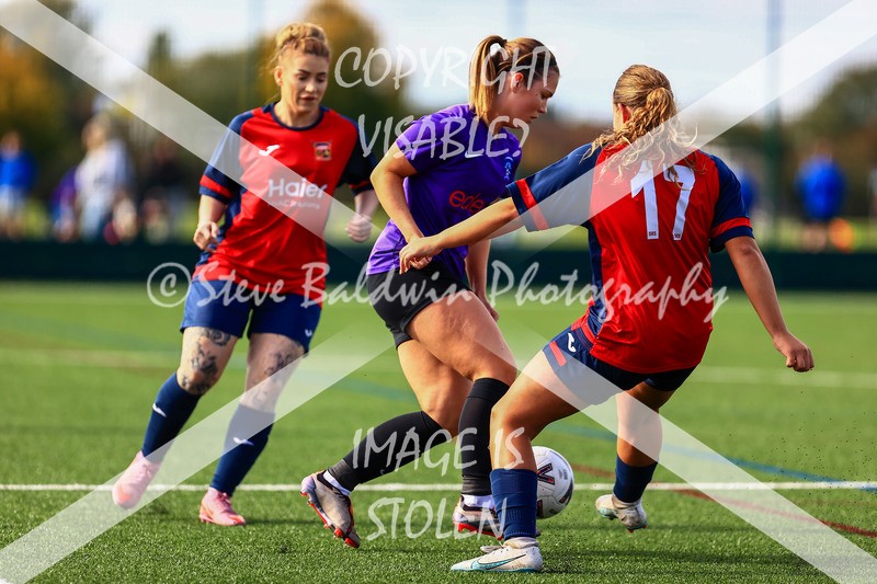1DX30601 - 2025-10-05 FC Abbey Meads Ladies V Purton  Kingsdown FC Ladies