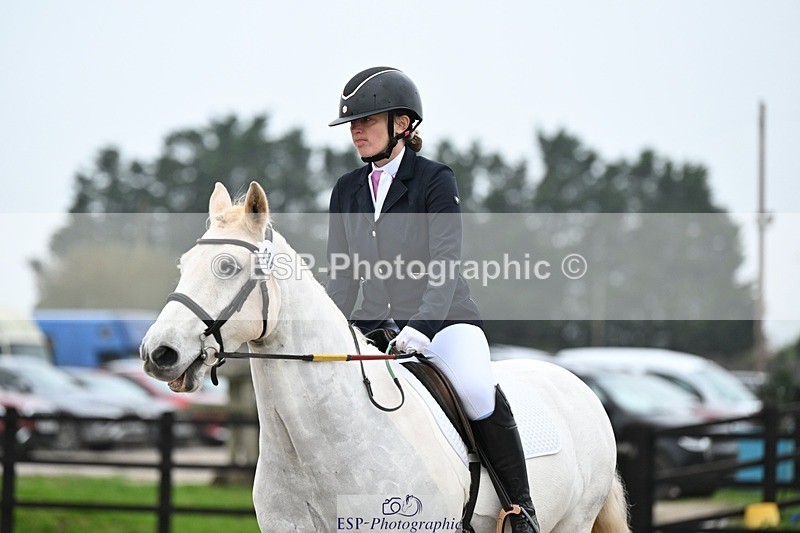 241103-101525-00298 - Intro 3 - 9.40 to 10.40