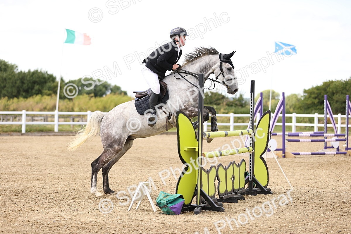 SBM_001245 - Class 6 - Senior Newcomers - 1.10m
