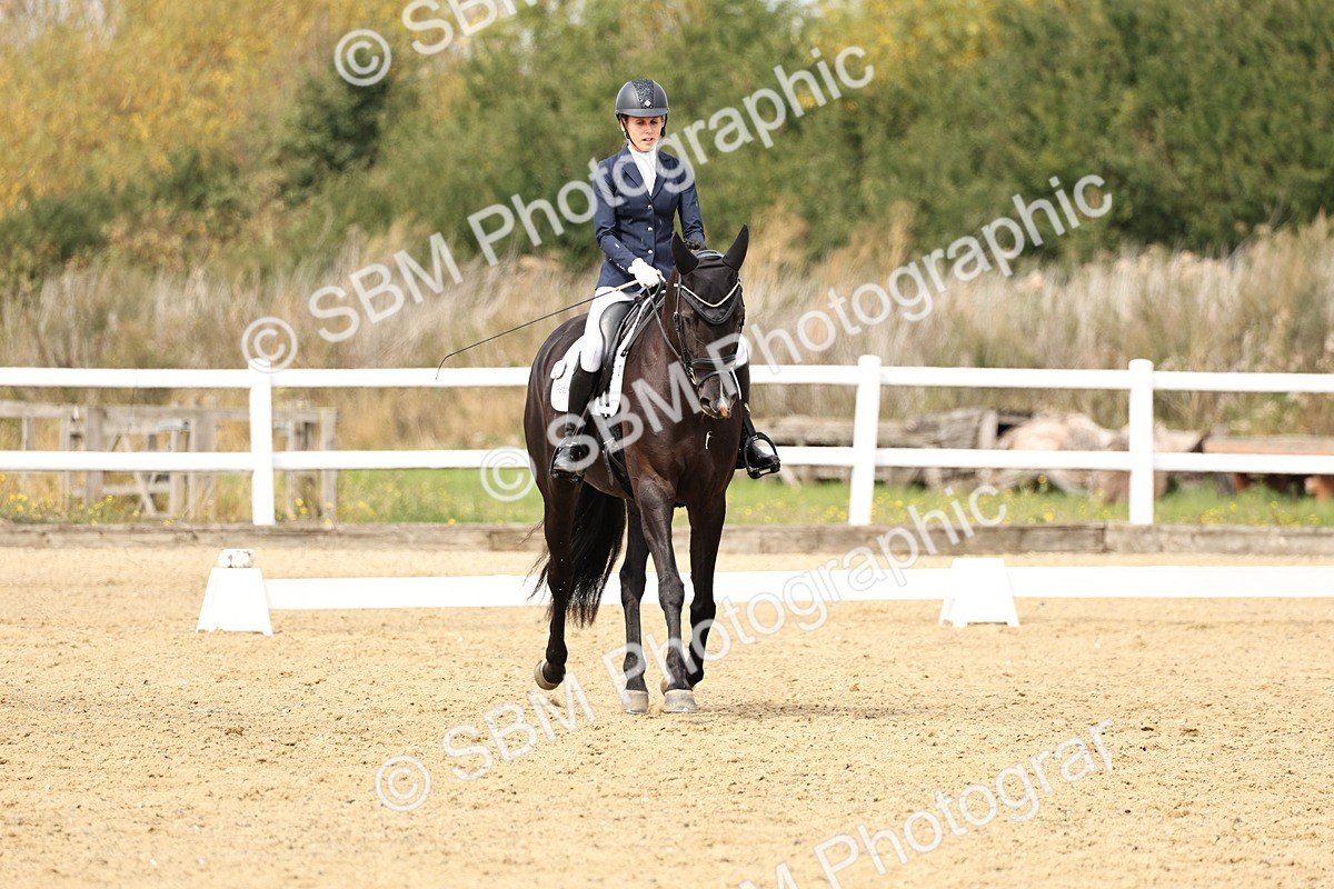 SBM_013151 - Class 3 - Novice 4 - 11.43-12.25