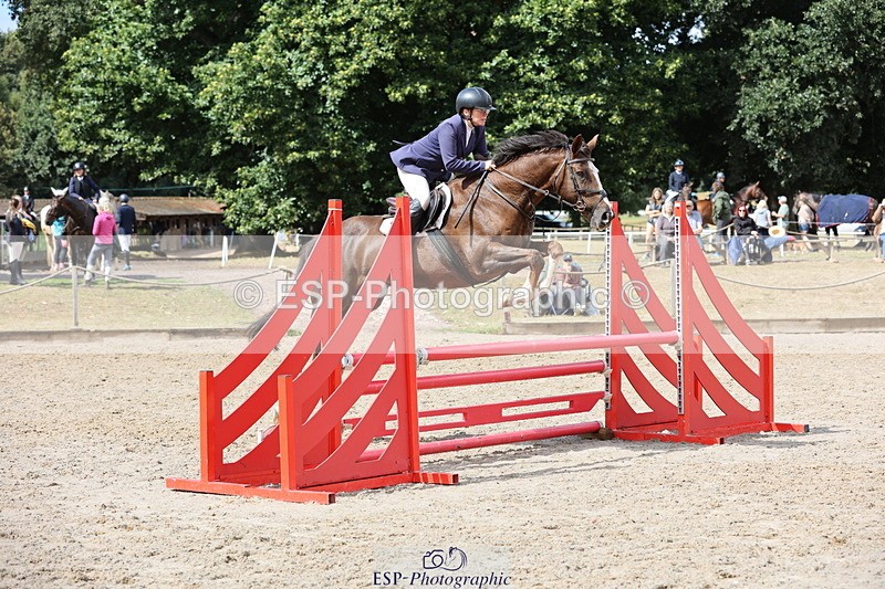 250829A-122909-01656 - Cls 7 British Novice and 90cm