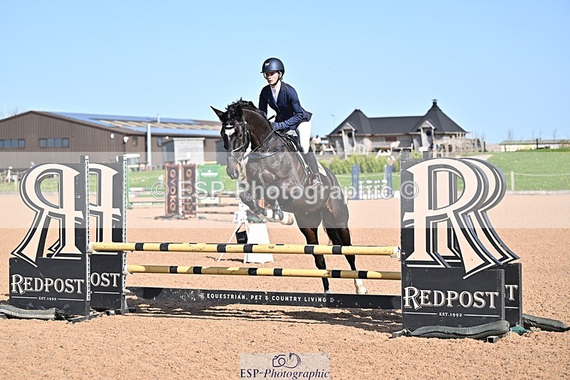 260408-102746-00157 - Cls 2 British Novice and 90cm