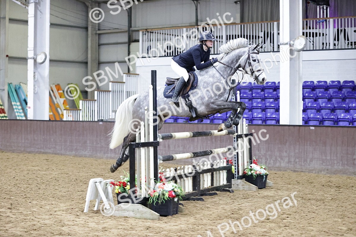 SBM_001264 - Class 4 - Senior Newcomers/ 1.10m Open