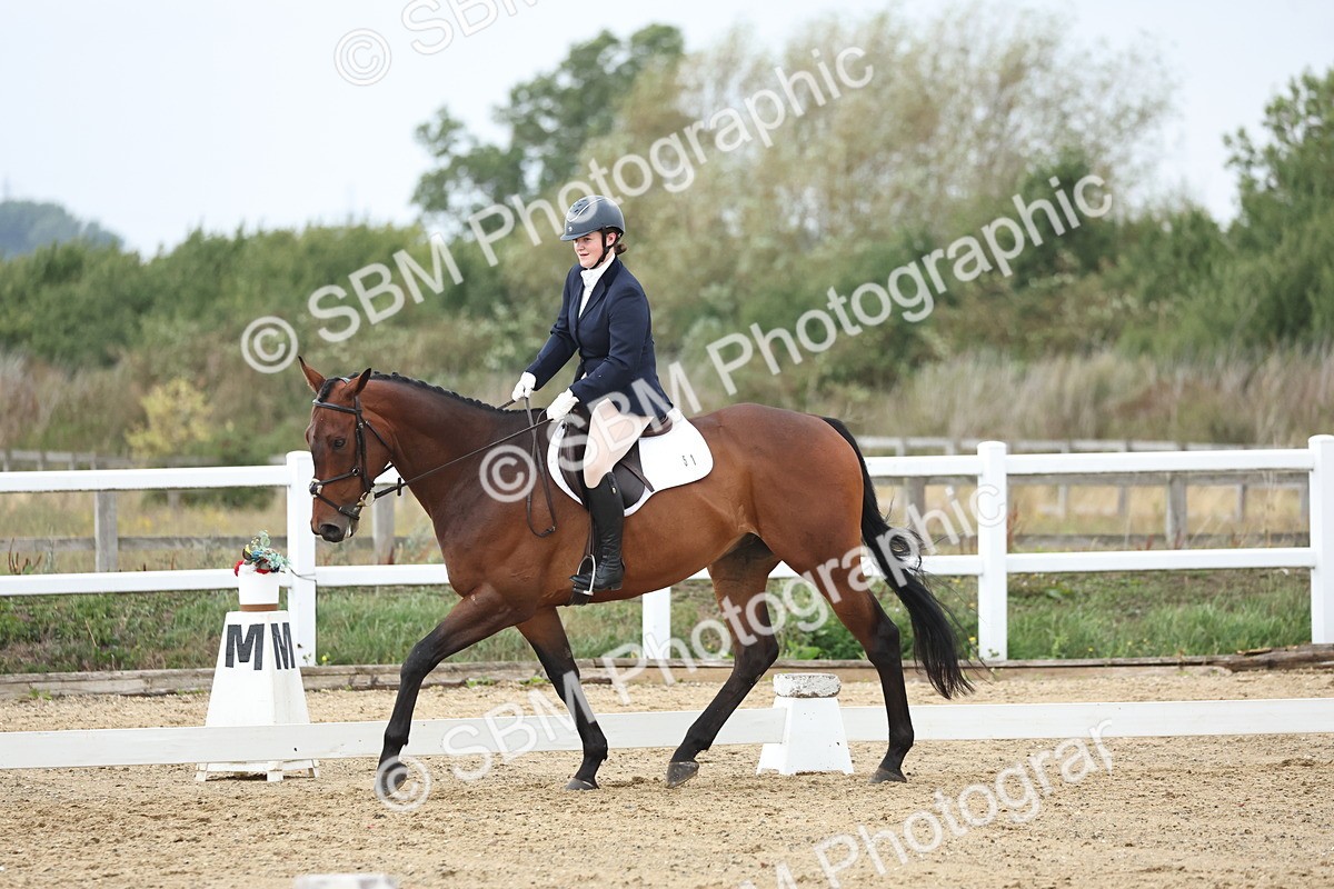 SBM_004279 - Class 8 - Novice 3 Champs