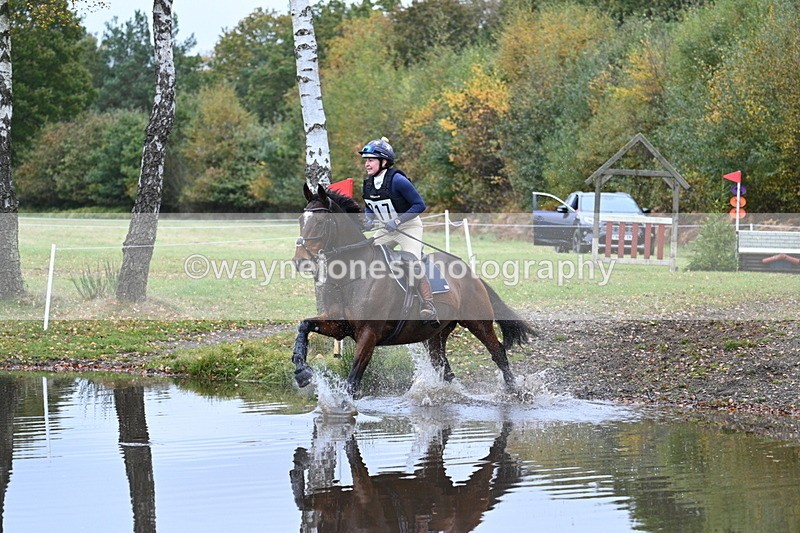 WJ7_3007 - 90cm Cam 2 Water Time 13:29 to 13:47