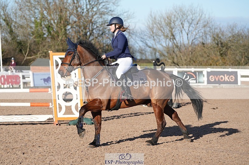 251130-112822-01086 - Cls 5 Pony Discovery & 90cm Open