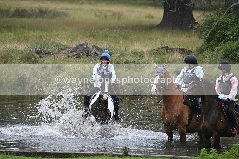 WJ7_8854 - Time at Water 11:53 to 12:23