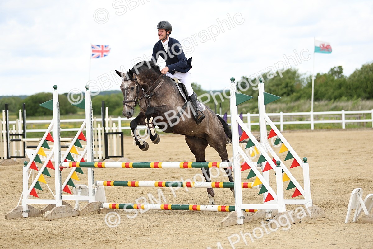 SBM_000381 - Class 2 - Senior British Novice - 90cm