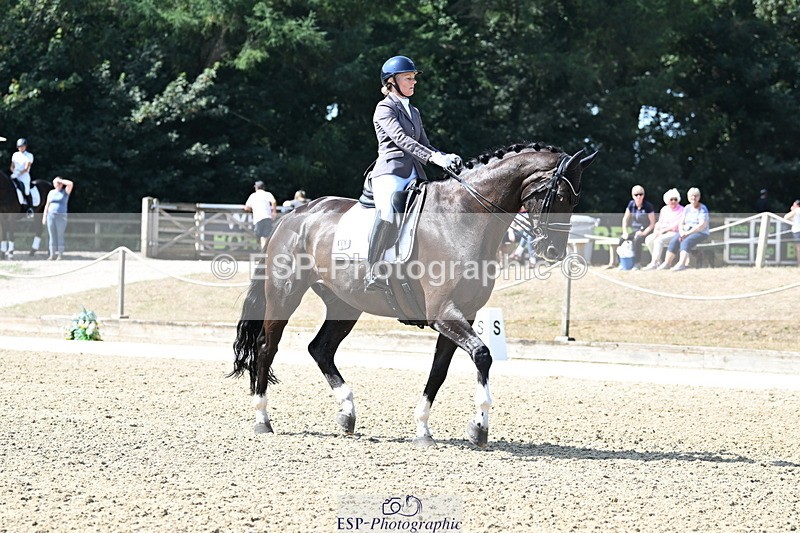 250810A-112813-05948 - 119-Lucy.BakerLast.Dancer