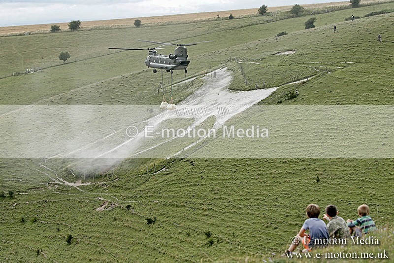 PE270719 0516a - Alton Barnes White Horse re-chalking 29/07/19