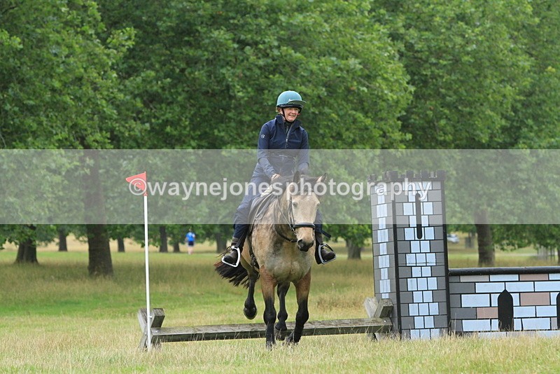 IMF_1772 - Time at Castle Jump 10:15 to 11:19