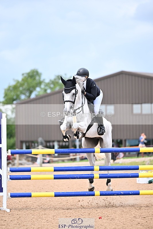 240726A-132721-01425 - Cls 3 Snr Foxhunter