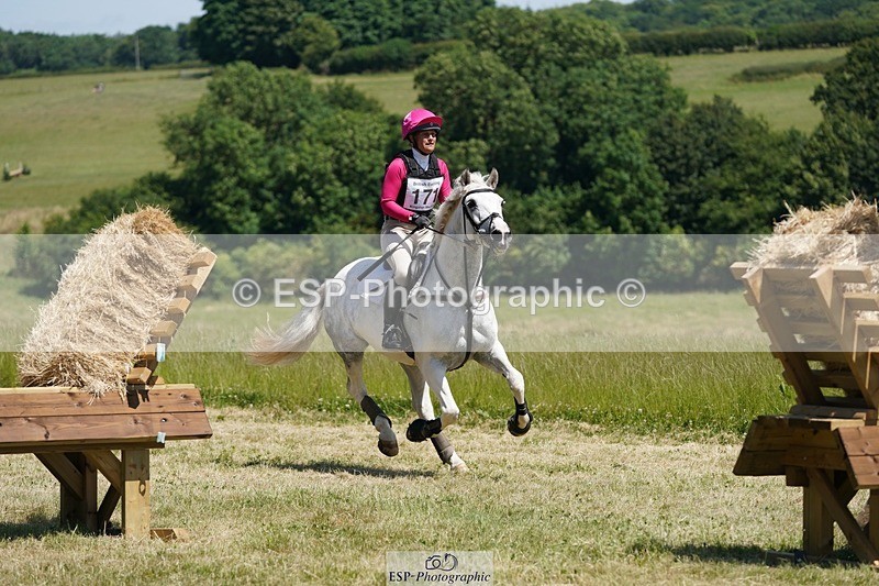 240629X-141802-3512 - 171-Demelza_Barnes-GRAGEELAGH_BLUEBELL