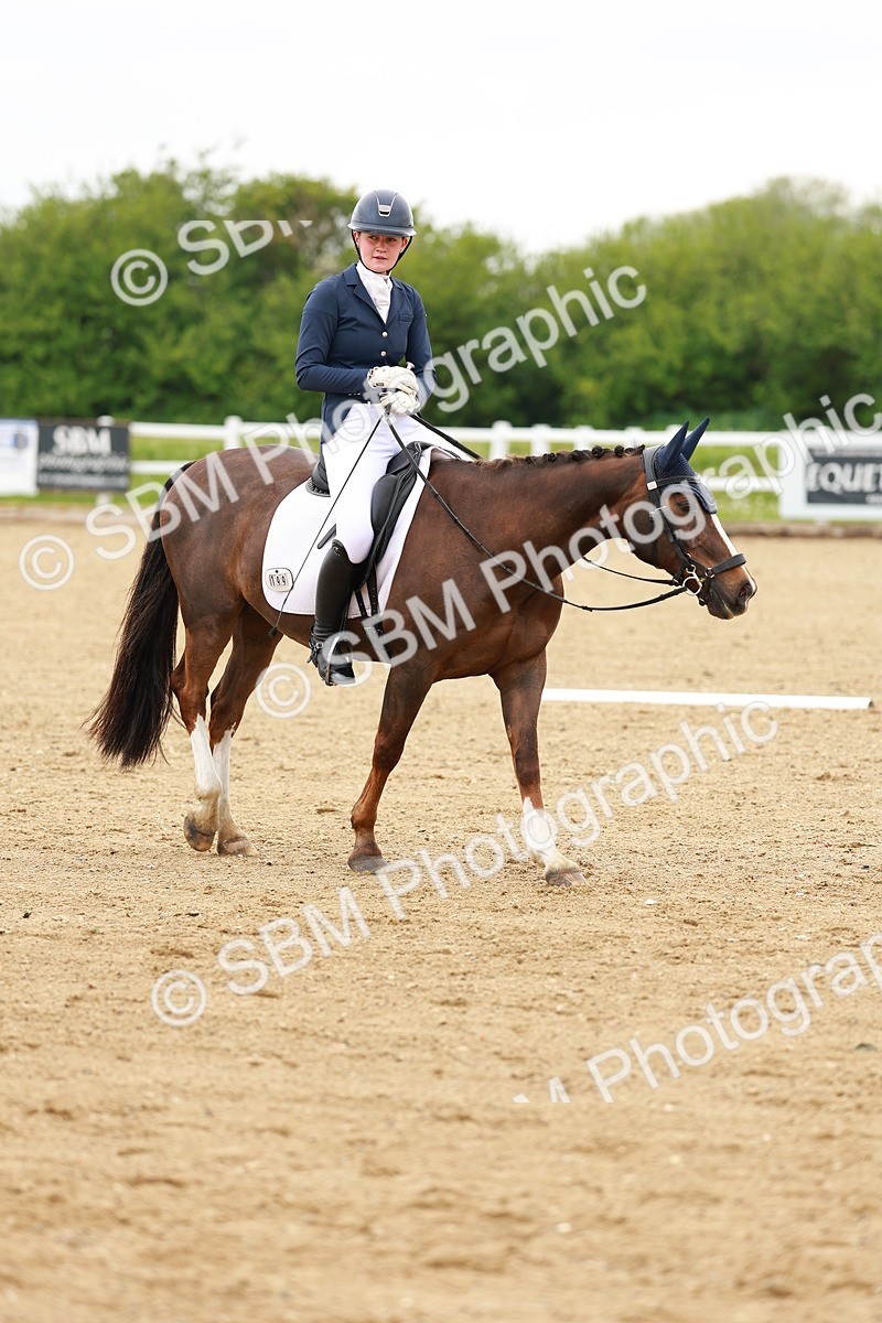 SBM_005015 - Class 15 - Novice 5