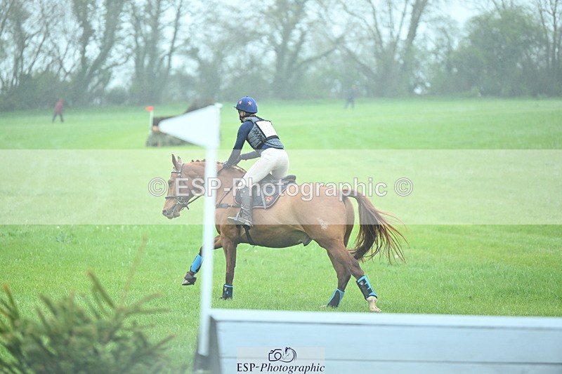 250418-103621-01225 - 053-Jancis.Weal-ESCAPE.THE.OPPOSITION