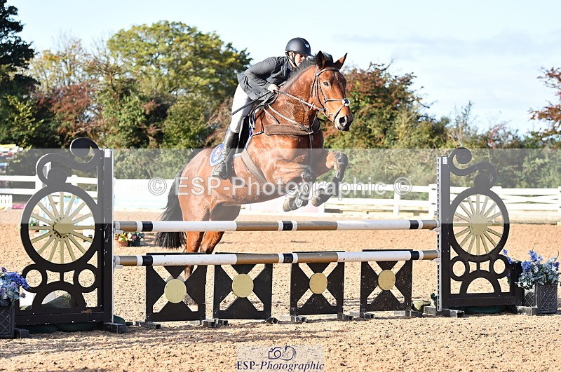 231014A-095724-03804 - Cls 12 British Novice & 90cm Open