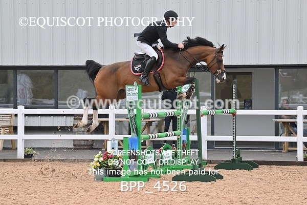 BPP_4526 - CLASS 5 WED Redpost Equestrian Senior Foxhunter/1.20m Open
