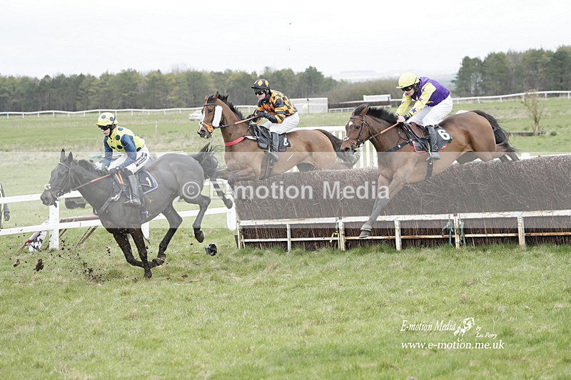 PtP 260323 0813 - New Forest Hounds Point-to-Point Larkhill 26/03/23
