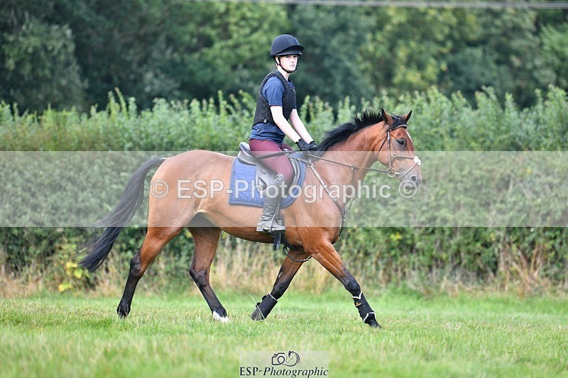 230817-141630-02995 - Abbie's 2nd Group - XC