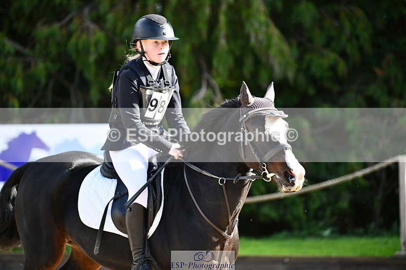 251004A-121211-00941 - Classes 4 & 5 50cm