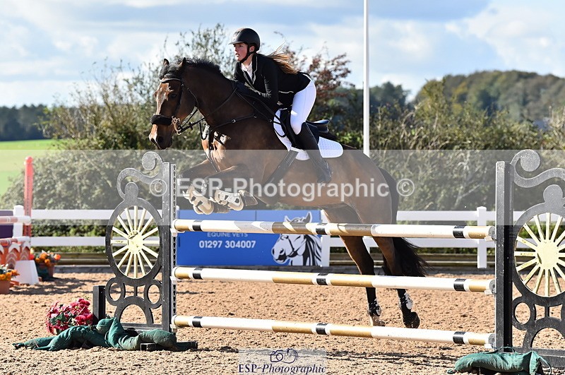 231014A-142430-05283 - Cls 15 1.05m Amateur Q 2nd R