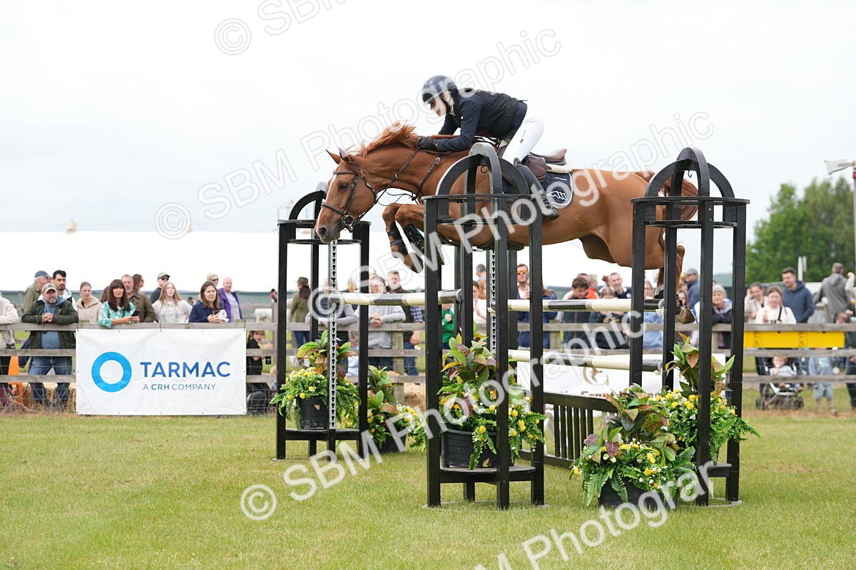 SBM_06631 - Class 202 - National 1.40m Open