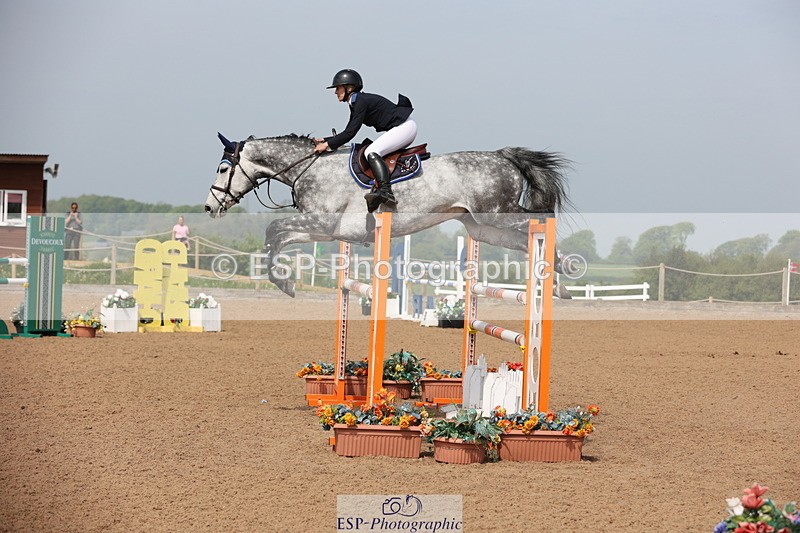 240511A-105138-11928 - Cls 33 Snr 1.20m Open