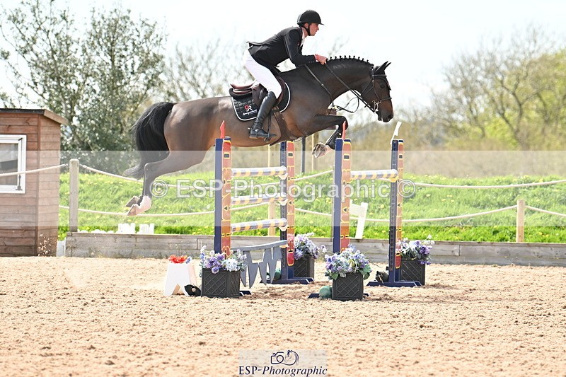 240418A-143921-04468 - Cls 9, 2 Star Big Tour 1.40m