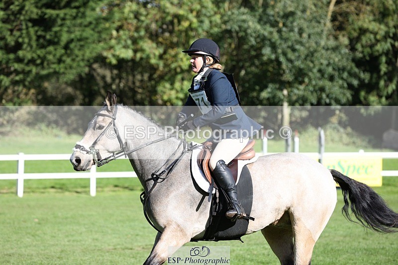 231022-124259-27304 - 471-LISCARROW.SHILOH-Justine.Walker-TrotUp+SJ