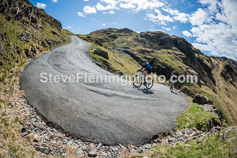 105019 - Hardknott Hairpin 11.00 - 12.00