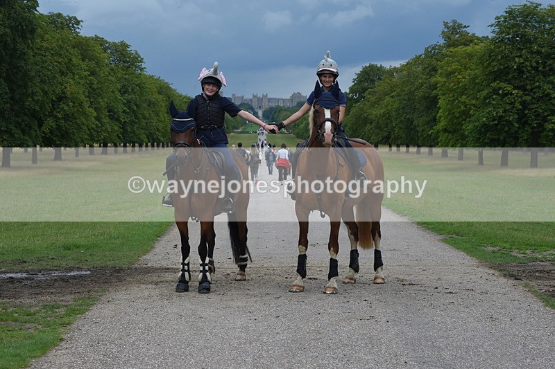 TT3_9472 - Time at Crossing 11:28 to 13:16