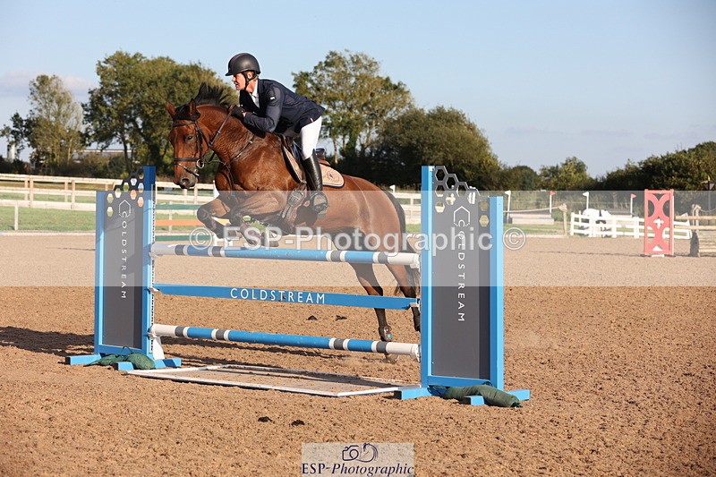 230915A-171651-03246 - Cls 7 Snr 1.20m Derby