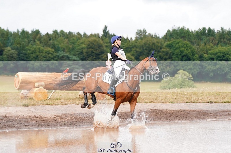 250803A-153810-16637 - O-682-Millie.Juleff-HERONA.CZ.Z