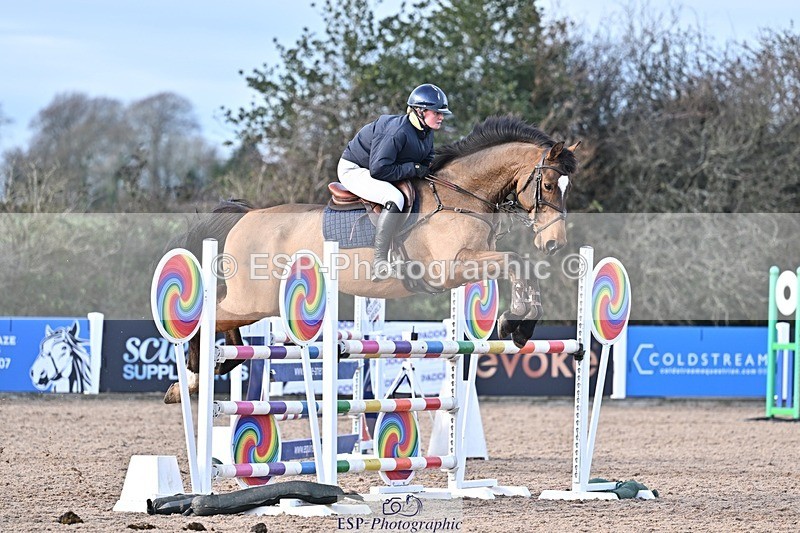 251126-125309-00539 - Cls 4 Newcomers and 1.10m