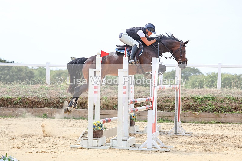 3E7A4599 - Class 9: Senior 1.30m open
