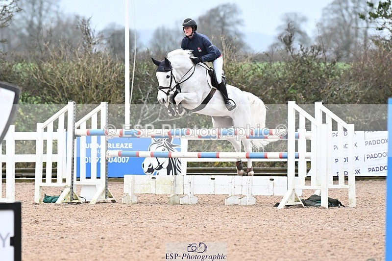241206-135642-01026 - Cls 6 Foxhunter and 1.20m Open