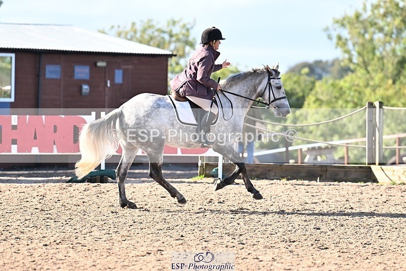 250920-164117-01921 - Cls 23 UnAffiliated 80cm Derby