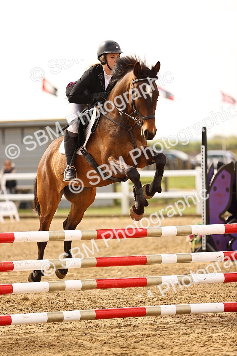 SBM_001754 - Class 9 - Senior British Novice - 90cm