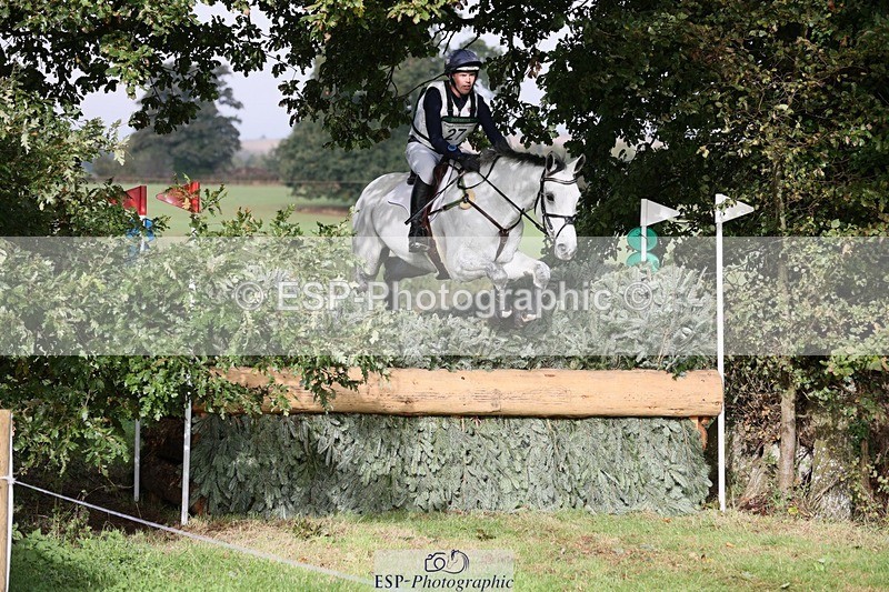 231020-105118-06264 - 027-IE.MR.MCGREGOR-Will.Furlong-XC