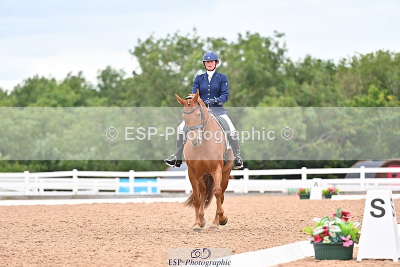 240817A-150136-09758 - 302-Charlotte.Billson-Killycloghan.Sun.King