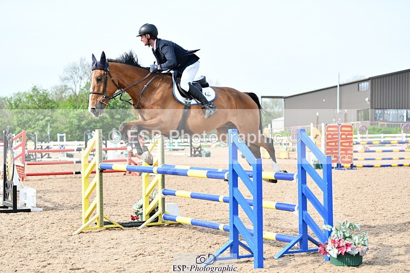 240511A-165930-15529 - Cls 26 Discovery and 1m Open