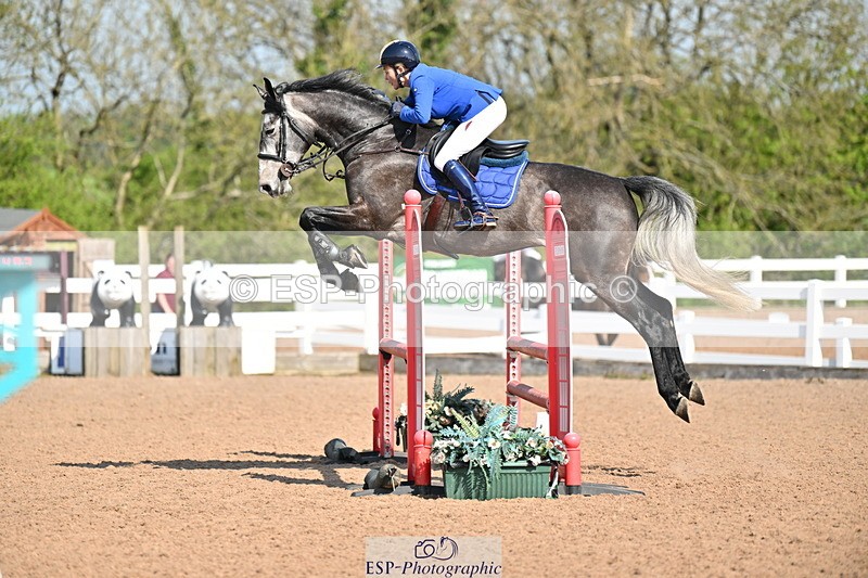 240509A-094826-00245 - Cls 1 British Novice and 90cm Open