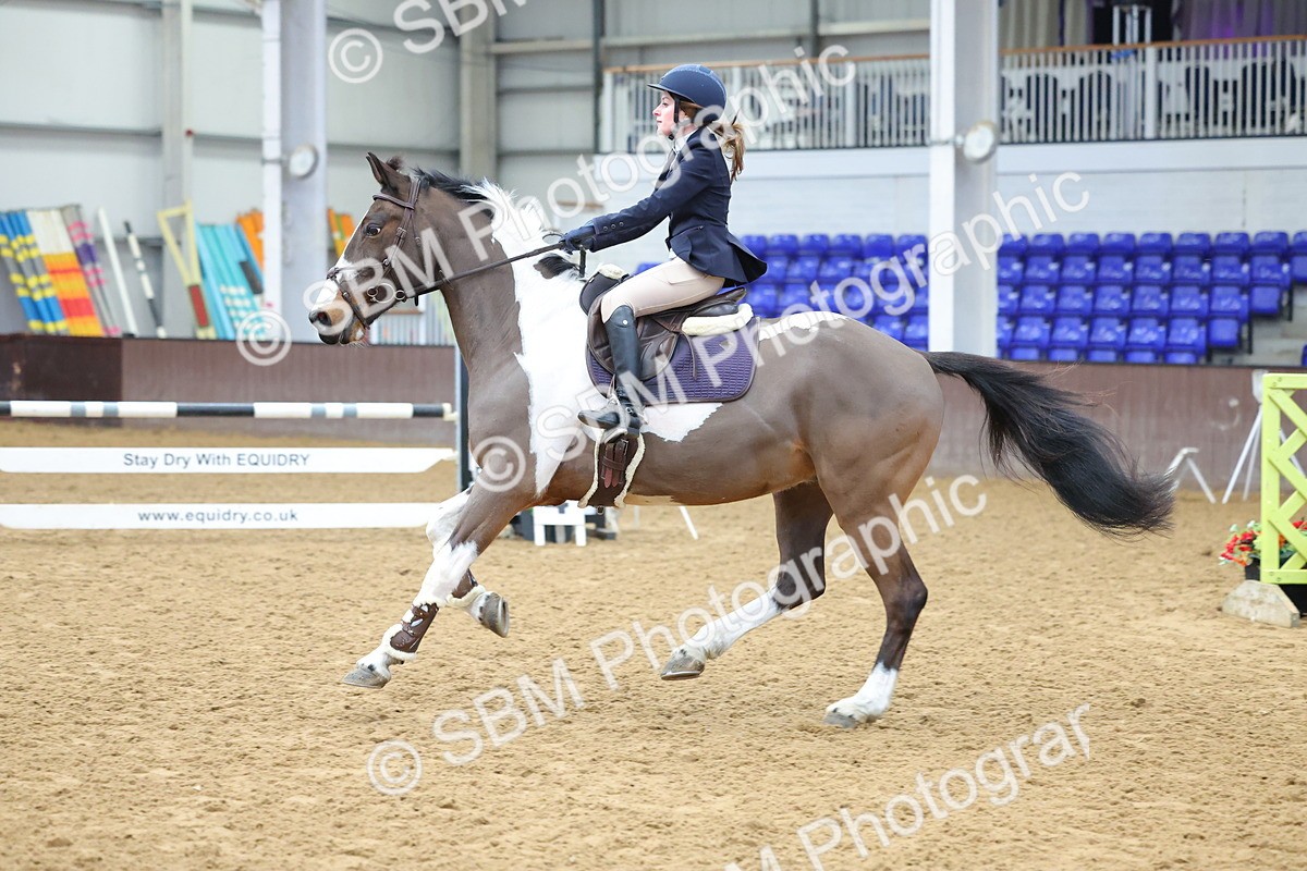 SBM_009721 - Class 20 - Senior British Novice/ 90cm Open - First Round (0.90m)