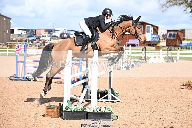 260328-140552-03990 - Cls 24 1.05m Amateur Quali