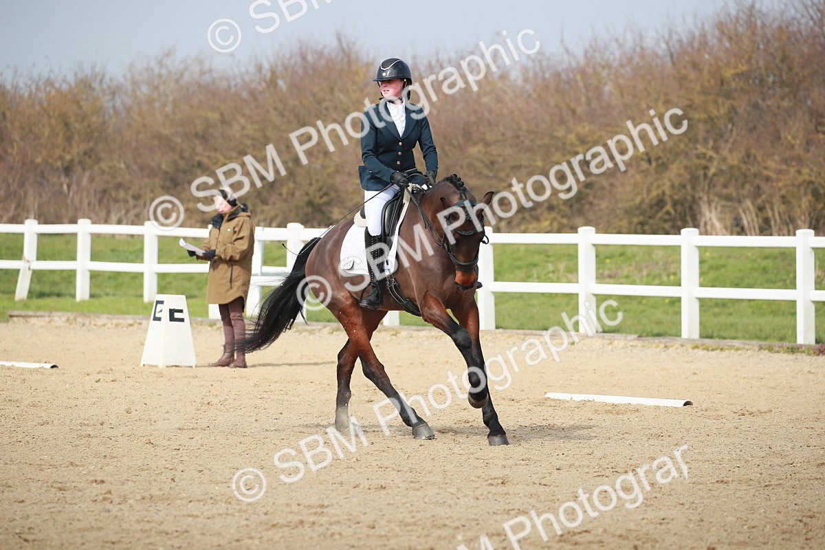 SBM_007315 - Class 16 - Novice 6