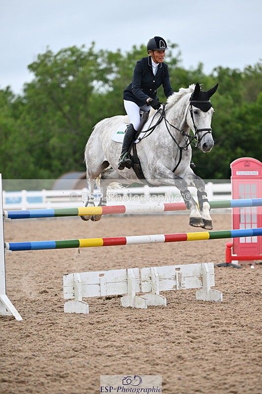 240703A-131359-00427 - Cls 05 Snr Fox & 1.20 Open