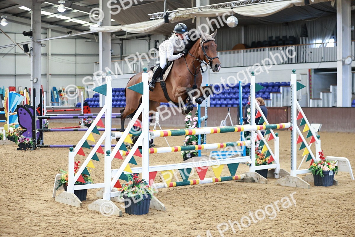 SBM_003814 - Class 11 - Senior Newcomers - 1.10m