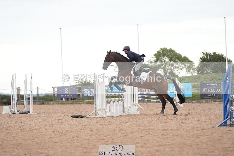 260901-182455-00446 - 90cm Classes