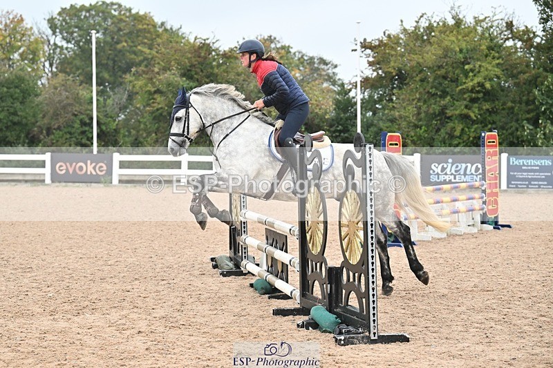 250920-120026-00972 - Cls 24+25 Club and Schools 80cm